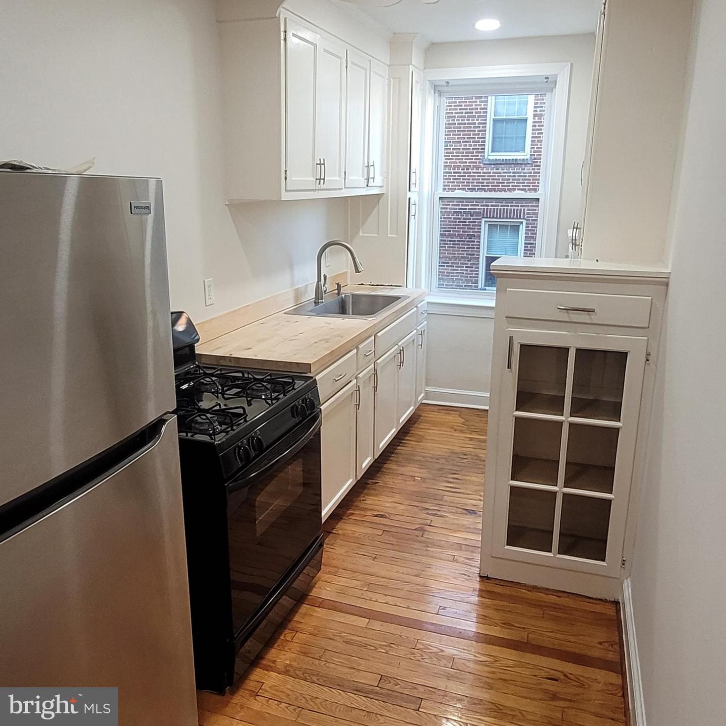 1404 TUCKERMAN ST NW #101, WASHINGTON, District Of Columbia 20011, 1 Bedroom Bedrooms, ,1 BathroomBathrooms,Residential,For sale,1404 TUCKERMAN ST NW #101,DCDC2172604 MLS # DCDC2172604