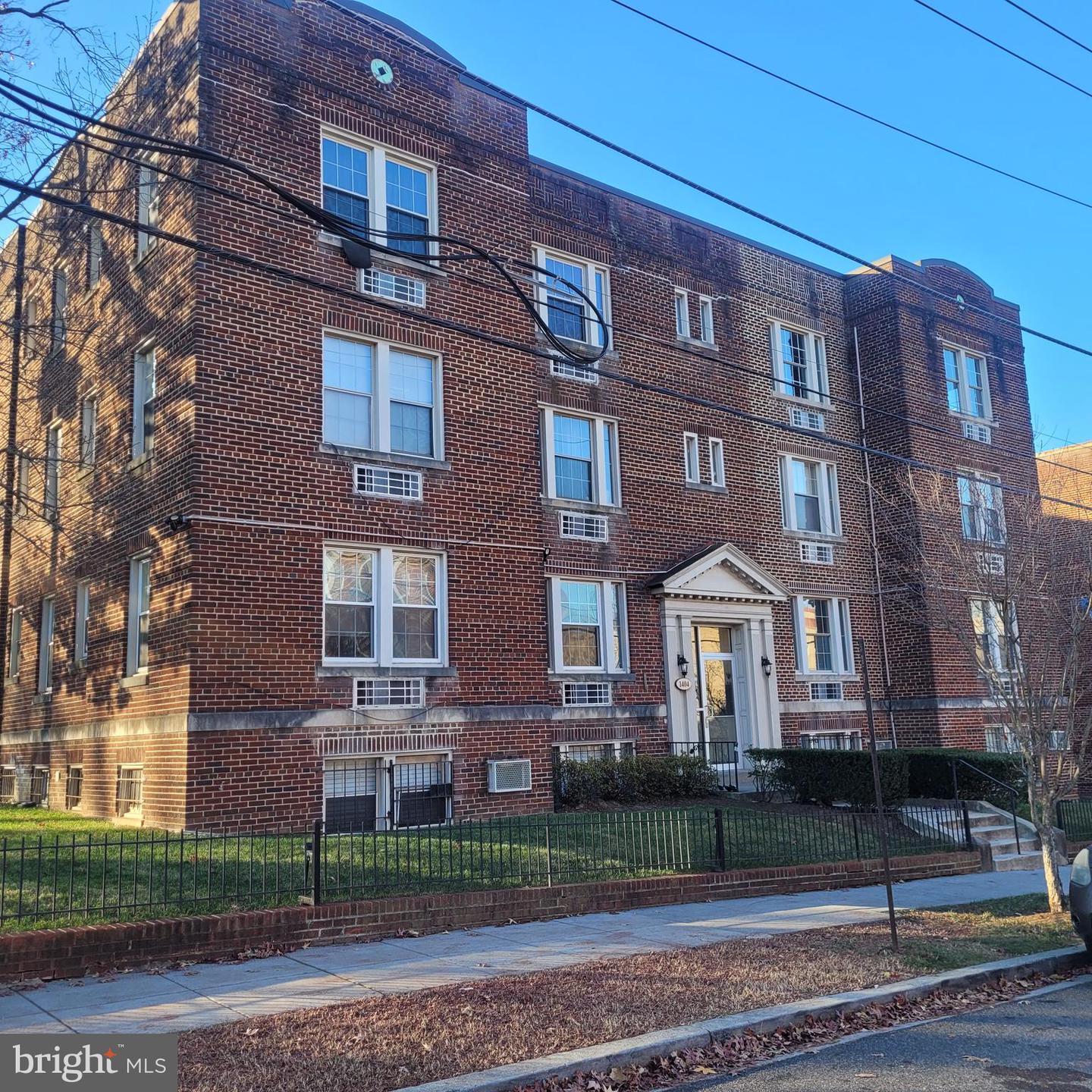 1404 TUCKERMAN ST NW #101, WASHINGTON, District Of Columbia 20011, 1 Bedroom Bedrooms, ,1 BathroomBathrooms,Residential,For sale,1404 TUCKERMAN ST NW #101,DCDC2172604 MLS # DCDC2172604