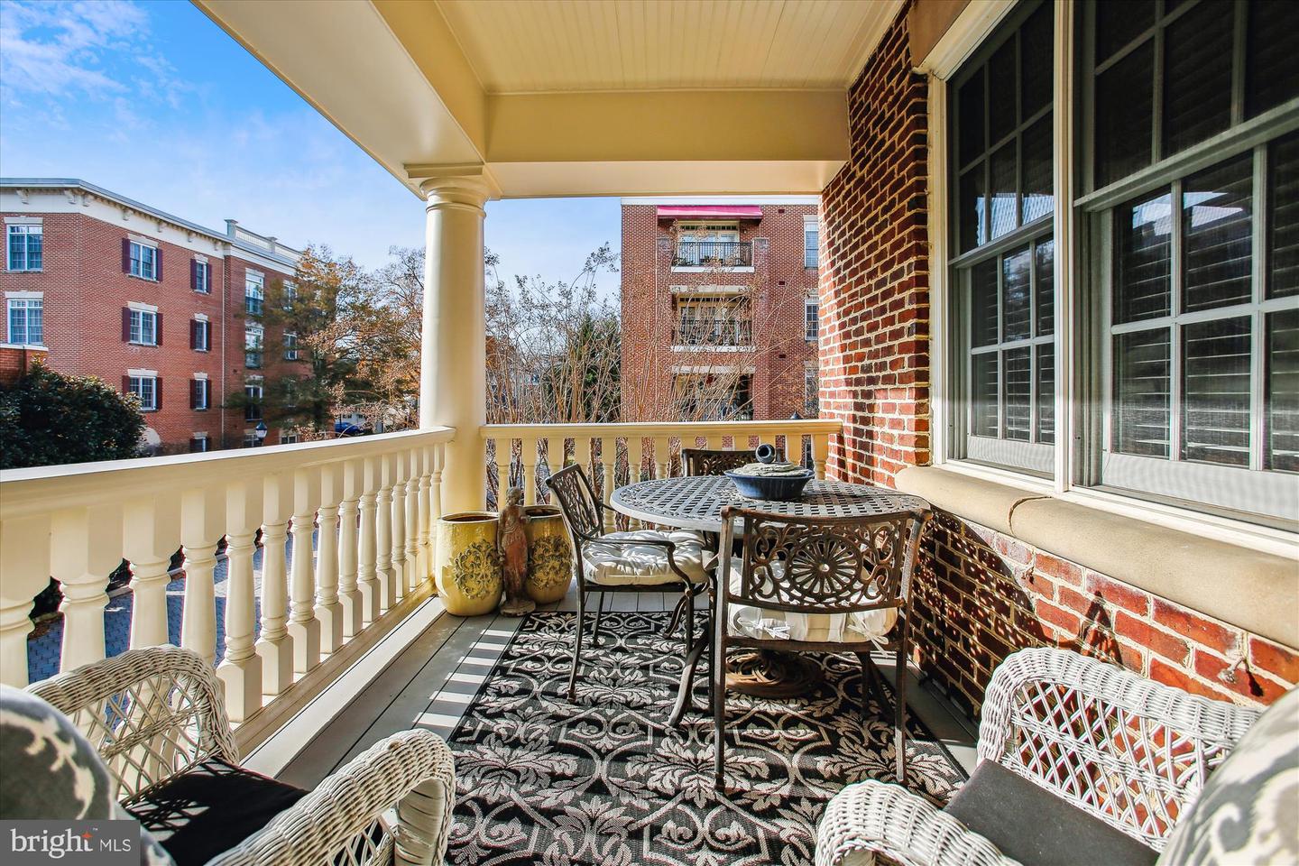 540 SECOND ST #204, ALEXANDRIA, Virginia 22314, 2 Bedrooms Bedrooms, ,2 BathroomsBathrooms,Residential,For sale,540 SECOND ST #204,VAAX2040354 MLS # VAAX2040354