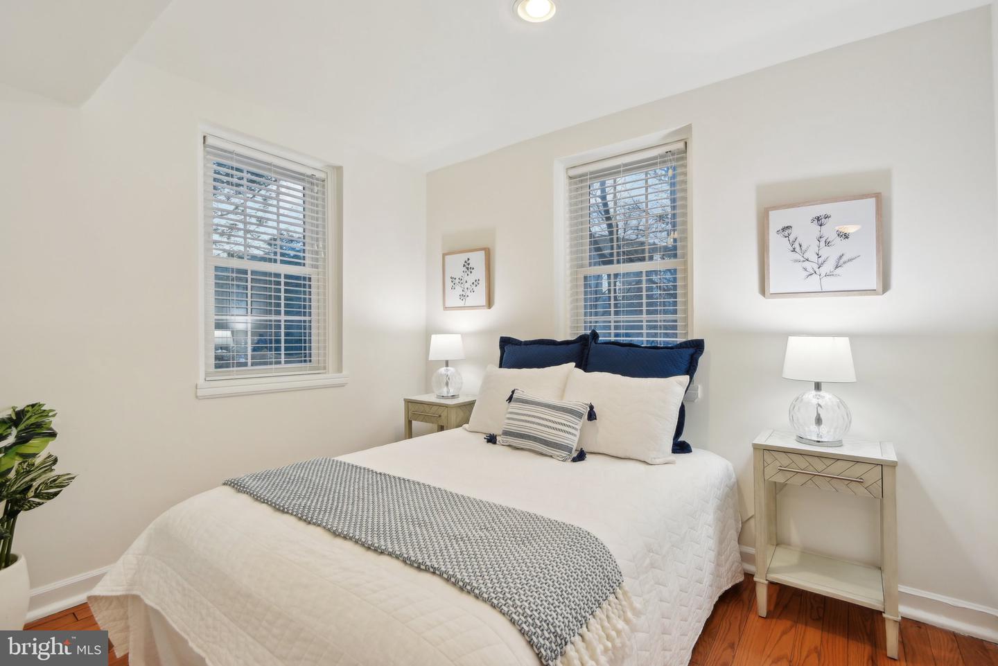 2812 S COLUMBUS ST, ARLINGTON, Virginia 22206, 3 Bedrooms Bedrooms, ,2 BathroomsBathrooms,Residential,For sale,2812 S COLUMBUS ST,VAAX2040358 MLS # VAAX2040358