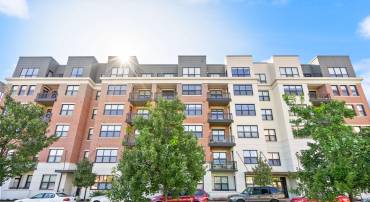 701 SWANN AVE #504, ALEXANDRIA, Virginia 22301, 2 Bedrooms Bedrooms, ,2 BathroomsBathrooms,Residential,For sale,701 SWANN AVE #504,VAAX2040378 MLS # VAAX2040378