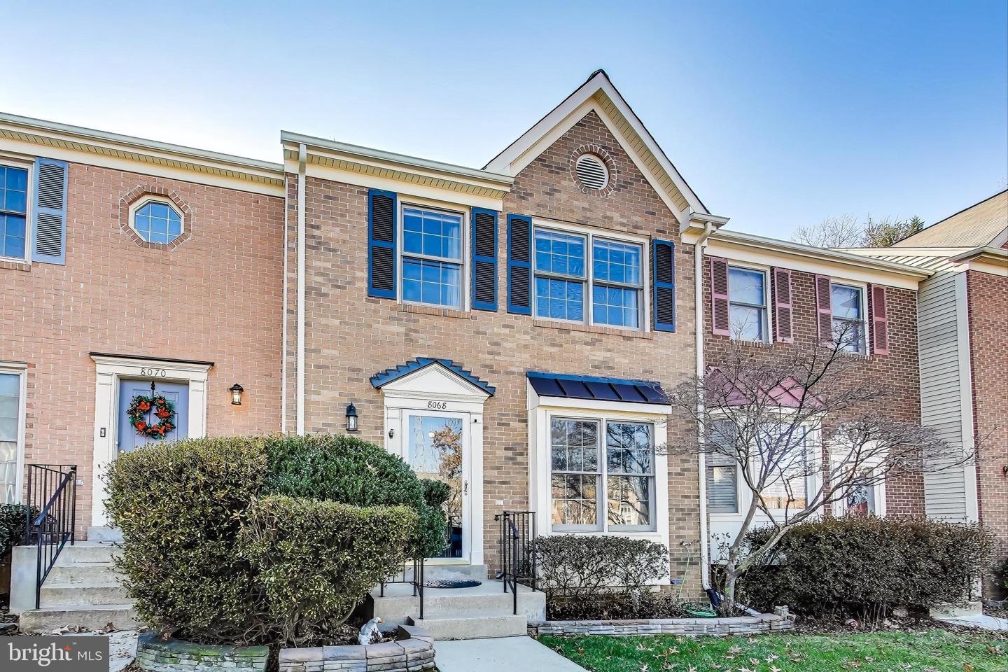 8068 MORNING MEADOW CT, ALEXANDRIA, Virginia 22315, 3 Bedrooms Bedrooms, ,3 BathroomsBathrooms,Residential,For sale,8068 MORNING MEADOW CT,VAFX2215852 MLS # VAFX2215852