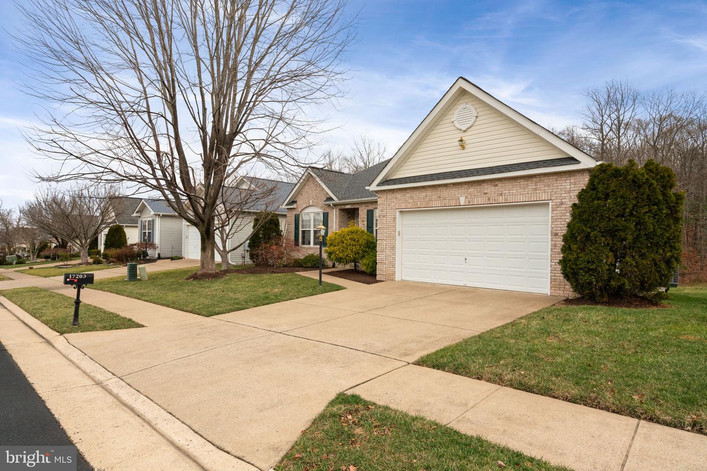 17203 FOUR SEASONS DR, DUMFRIES, Virginia 22025, 3 Bedrooms Bedrooms, ,3 BathroomsBathrooms,Residential,For sale,17203 FOUR SEASONS DR,VAPW2085192 MLS # VAPW2085192