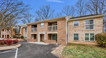 5837 COVE LANDING RD #304, BURKE, Virginia 22015, 2 Bedrooms Bedrooms, ,2 BathroomsBathrooms,Residential,For sale,5837 COVE LANDING RD #304,VAFX2216062 MLS # VAFX2216062