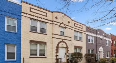 1621 E ST NE #3, WASHINGTON, District Of Columbia 20002, 2 Bedrooms Bedrooms, ,1 BathroomBathrooms,Residential,For sale,1621 E ST NE #3,DCDC2173194 MLS # DCDC2173194