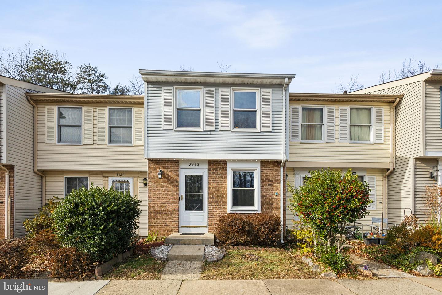 8422 SUGAR CREEK LN, SPRINGFIELD, Virginia 22153, 2 Bedrooms Bedrooms, ,1 BathroomBathrooms,Residential,For sale,8422 SUGAR CREEK LN,VAFX2216288 MLS # VAFX2216288