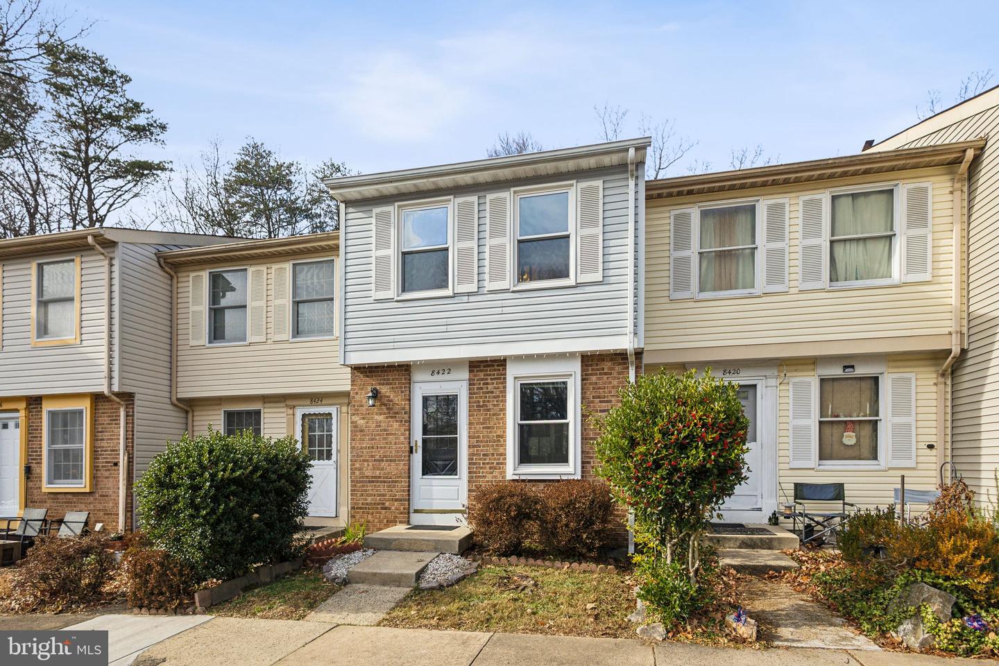 8422 SUGAR CREEK LN, SPRINGFIELD, Virginia 22153, 2 Bedrooms Bedrooms, ,1 BathroomBathrooms,Residential,For sale,8422 SUGAR CREEK LN,VAFX2216288 MLS # VAFX2216288