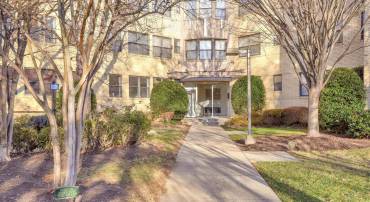 212-212 OAKWOOD ST SE #B5, WASHINGTON, District Of Columbia 20032, 1 Bedroom Bedrooms, ,1 BathroomBathrooms,Residential,For sale,212-212 OAKWOOD ST SE #B5,DCDC2174000 MLS # DCDC2174000