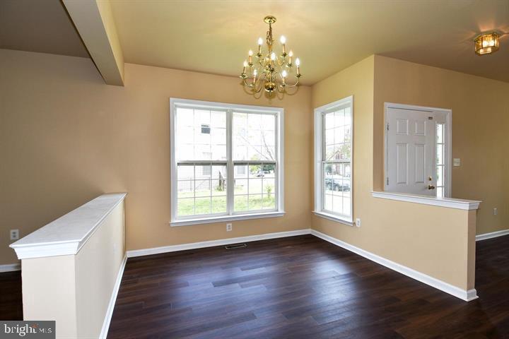 3230 HOUR GLASS DR, DUMFRIES, Virginia 22026, 5 Bedrooms Bedrooms, ,3 BathroomsBathrooms,Residential,For sale,3230 HOUR GLASS DR,VAPW2085848 MLS # VAPW2085848