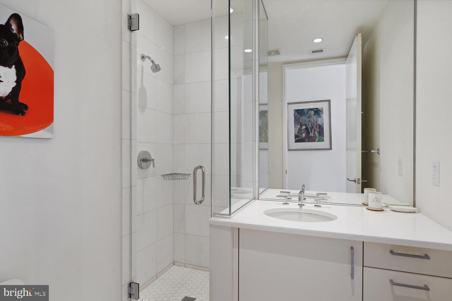 1177 22ND ST NW #2K, WASHINGTON, District Of Columbia 20037, 3 Bedrooms Bedrooms, ,3 BathroomsBathrooms,Residential,For sale,1177 22ND ST NW #2K,DCDC2134922 MLS # DCDC2134922