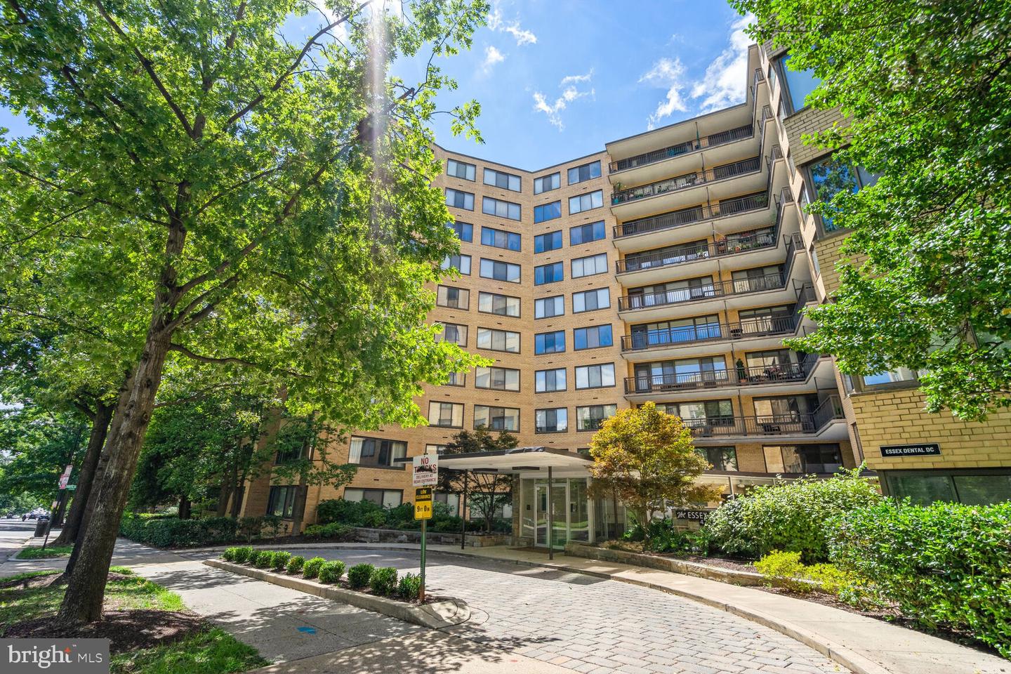 4740 CONNECTICUT AVE NW #1002, WASHINGTON, District Of Columbia 20008, 2 Bedrooms Bedrooms, ,2 BathroomsBathrooms,Residential,For sale,4740 CONNECTICUT AVE NW #1002,DCDC2146680 MLS # DCDC2146680