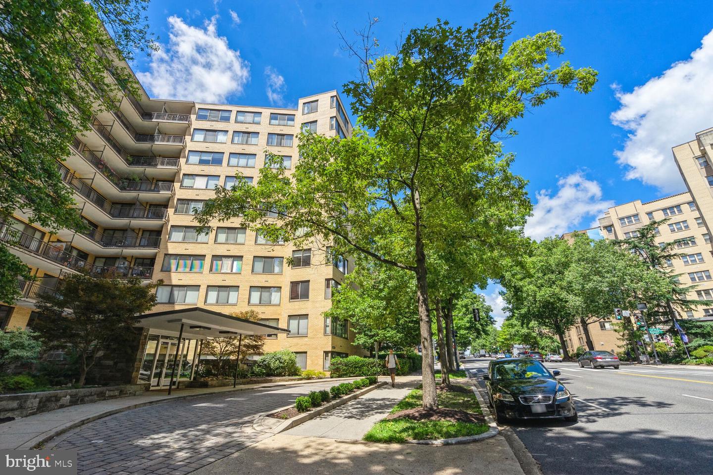 4740 CONNECTICUT AVE NW #1002, WASHINGTON, District Of Columbia 20008, 2 Bedrooms Bedrooms, ,2 BathroomsBathrooms,Residential,For sale,4740 CONNECTICUT AVE NW #1002,DCDC2146680 MLS # DCDC2146680