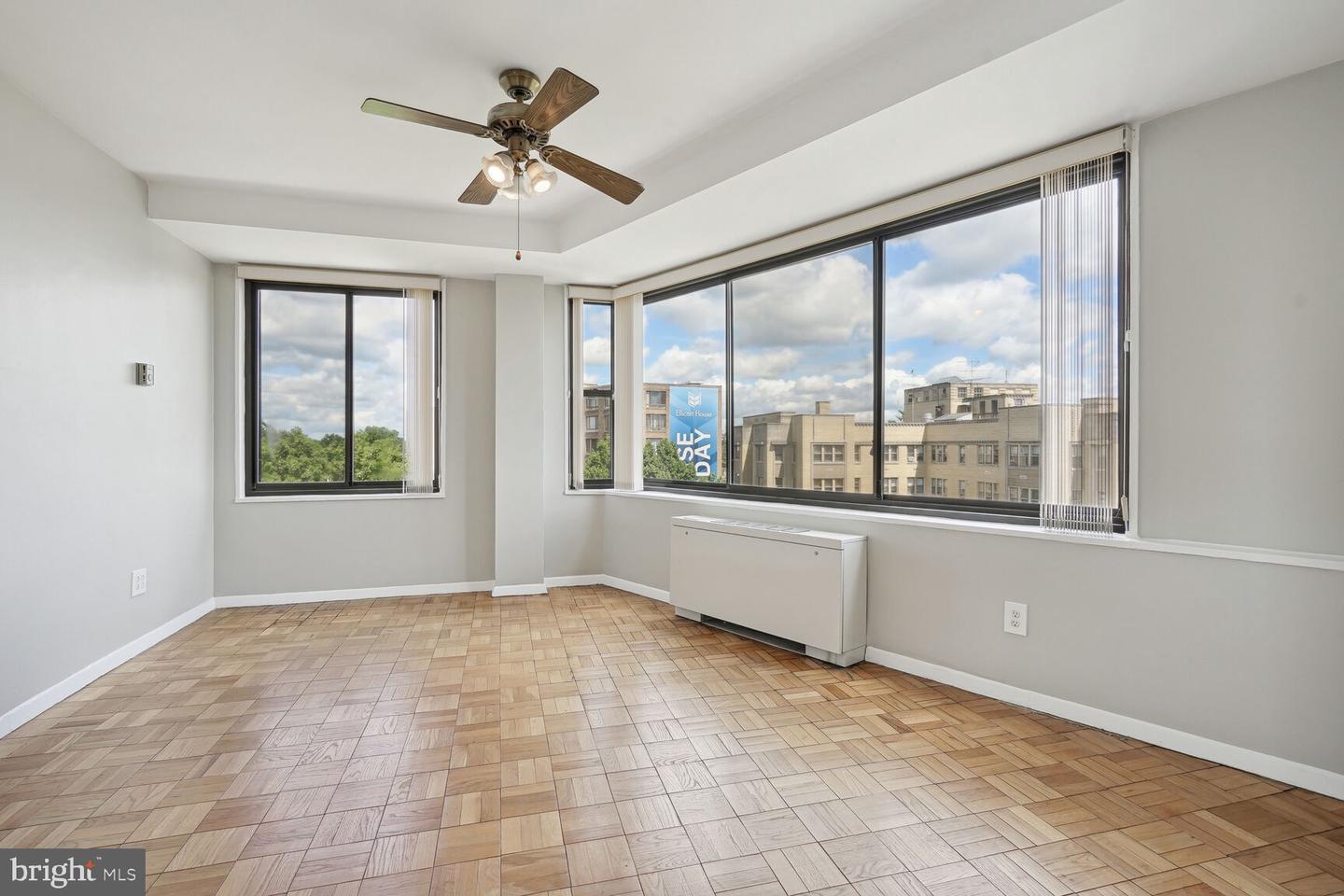 4740 CONNECTICUT AVE NW #1002, WASHINGTON, District Of Columbia 20008, 2 Bedrooms Bedrooms, ,2 BathroomsBathrooms,Residential,For sale,4740 CONNECTICUT AVE NW #1002,DCDC2146680 MLS # DCDC2146680