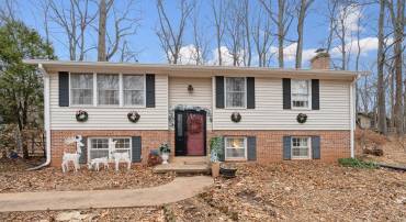 15030 RED FOX CT, HAYMARKET, Virginia 20169, 3 Bedrooms Bedrooms, ,2 BathroomsBathrooms,Residential,For sale,15030 RED FOX CT,VAPW2084794 MLS # VAPW2084794