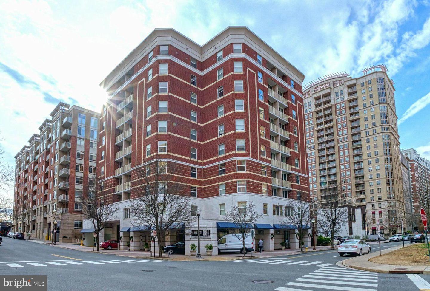 880 N POLLARD ST #1022, ARLINGTON, Virginia 22203, 2 Bedrooms Bedrooms, ,1 BathroomBathrooms,Residential,For sale,880 N POLLARD ST #1022,VAAR2051730 MLS # VAAR2051730