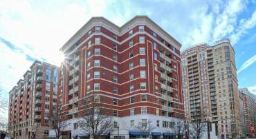 880 N POLLARD ST #1022, ARLINGTON, Virginia 22203, 2 Bedrooms Bedrooms, ,1 BathroomBathrooms,Residential,For sale,880 N POLLARD ST #1022,VAAR2051730 MLS # VAAR2051730