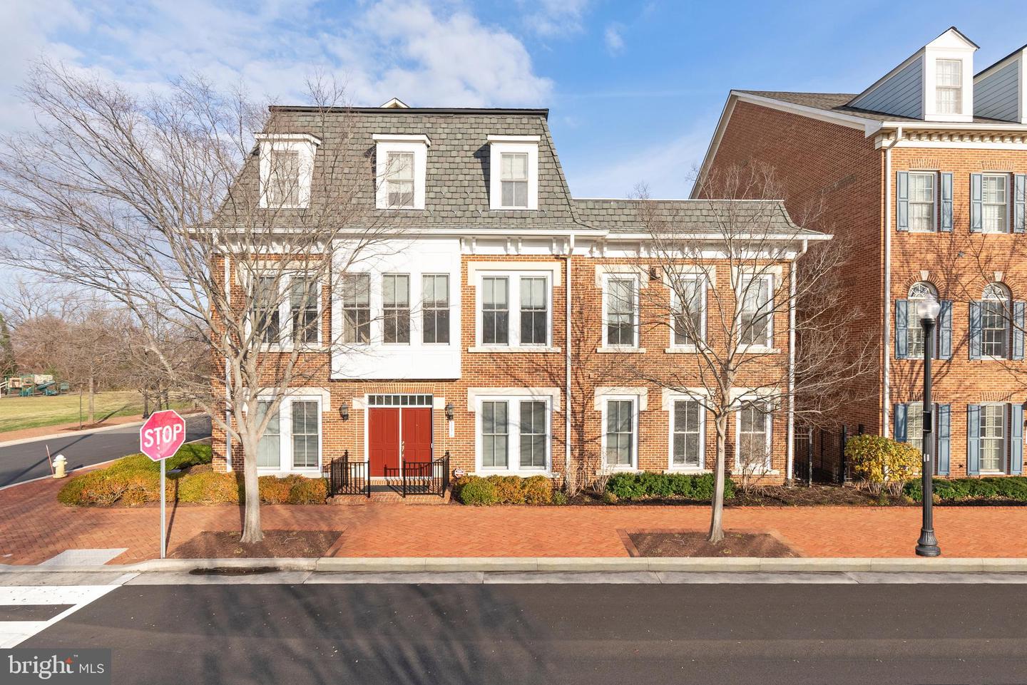 1876 CARPENTER RD, ALEXANDRIA, Virginia 22314, 3 Bedrooms Bedrooms, ,2 BathroomsBathrooms,Residential,For sale,1876 CARPENTER RD,VAAX2040220 MLS # VAAX2040220