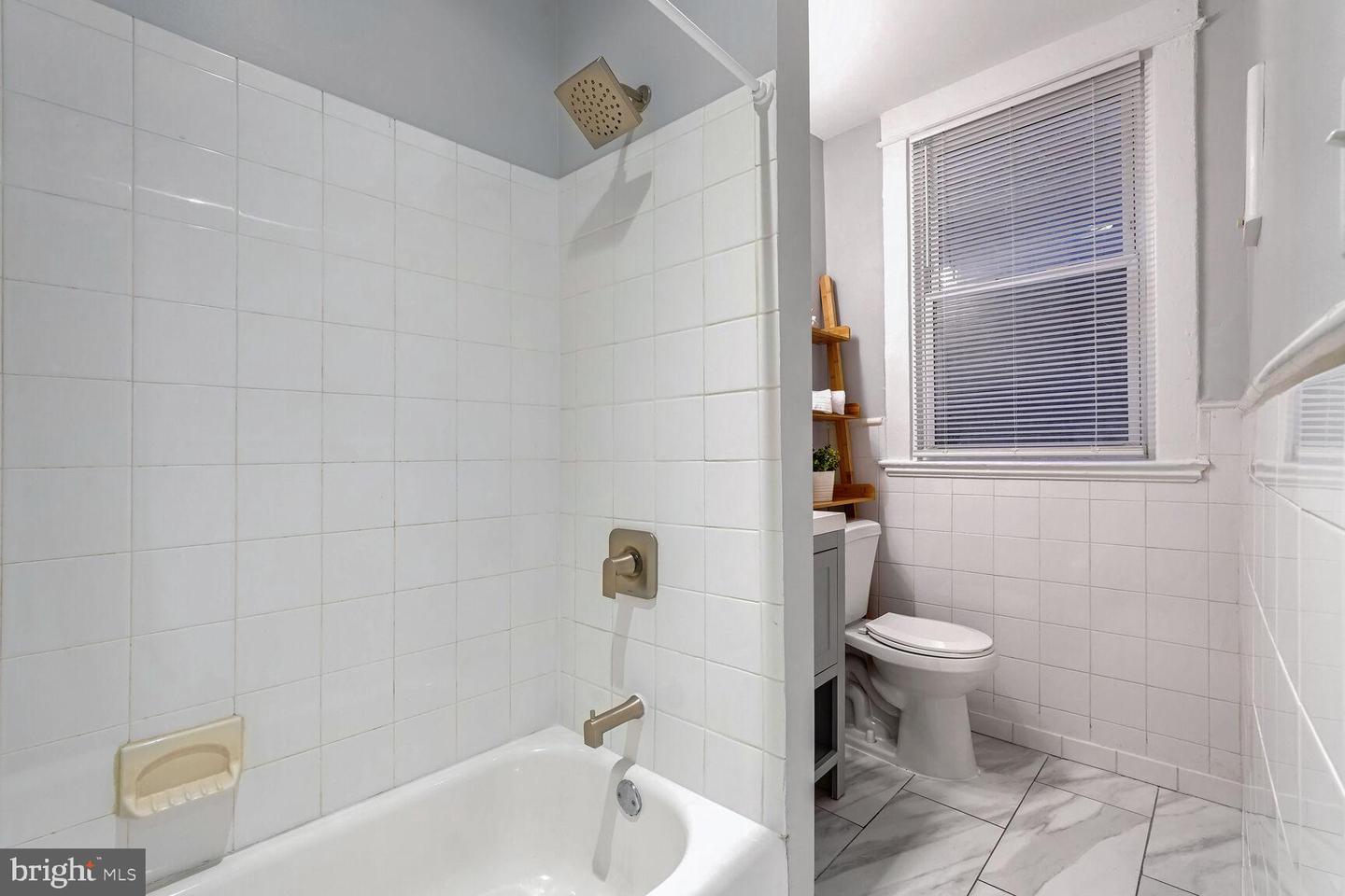 1020 FAIRMONT ST NW #1, WASHINGTON, District Of Columbia 20001, 2 Bedrooms Bedrooms, ,1 BathroomBathrooms,Residential,For sale,1020 FAIRMONT ST NW #1,DCDC2172374 MLS # DCDC2172374