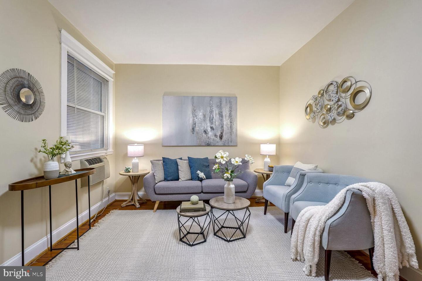 1020 FAIRMONT ST NW #1, WASHINGTON, District Of Columbia 20001, 2 Bedrooms Bedrooms, ,1 BathroomBathrooms,Residential,For sale,1020 FAIRMONT ST NW #1,DCDC2172374 MLS # DCDC2172374