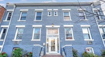 1020 FAIRMONT ST NW #1, WASHINGTON, District Of Columbia 20001, 2 Bedrooms Bedrooms, ,1 BathroomBathrooms,Residential,For sale,1020 FAIRMONT ST NW #1,DCDC2172374 MLS # DCDC2172374