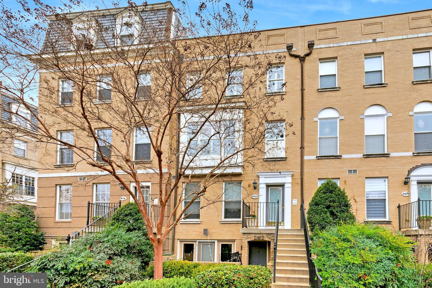 2409 20TH ST NW #1093, WASHINGTON, District Of Columbia 20009, 3 Bedrooms Bedrooms, ,2 BathroomsBathrooms,Residential,For sale,2409 20TH ST NW #1093,DCDC2172612 MLS # DCDC2172612