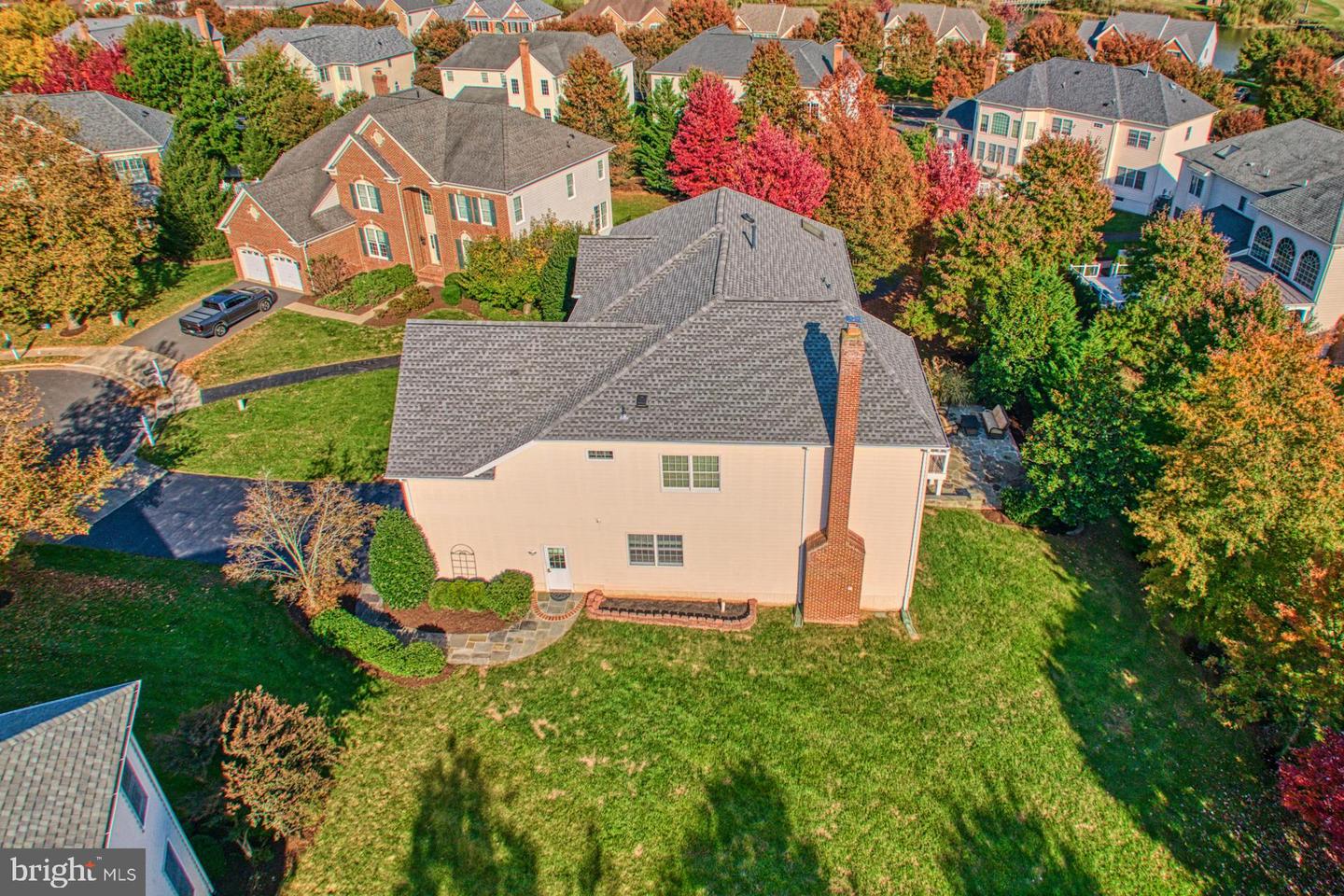 20259 KENTUCKY OAKS CT, ASHBURN, Virginia 20147, 5 Bedrooms Bedrooms, ,5 BathroomsBathrooms,Residential,For sale,20259 KENTUCKY OAKS CT,VALO2085900 MLS # VALO2085900