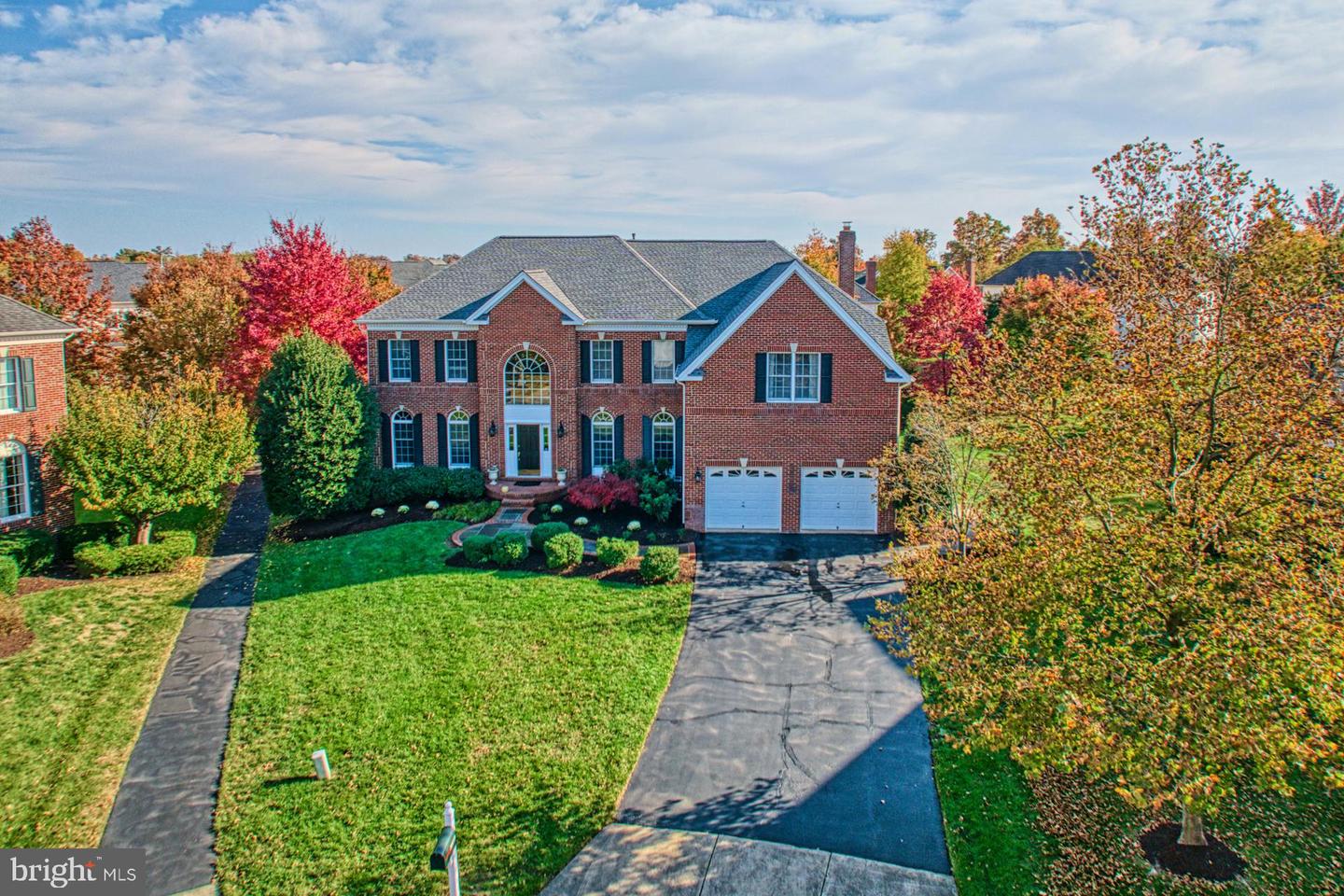 20259 KENTUCKY OAKS CT, ASHBURN, Virginia 20147, 5 Bedrooms Bedrooms, ,5 BathroomsBathrooms,Residential,For sale,20259 KENTUCKY OAKS CT,VALO2085900 MLS # VALO2085900