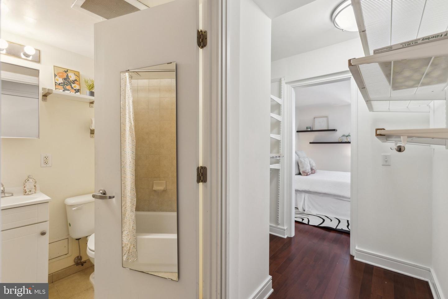 800 4TH ST SW #S222, WASHINGTON, District Of Columbia 20024, 1 Bedroom Bedrooms, ,1 BathroomBathrooms,Residential,For sale,800 4TH ST SW #S222,DCDC2169768 MLS # DCDC2169768