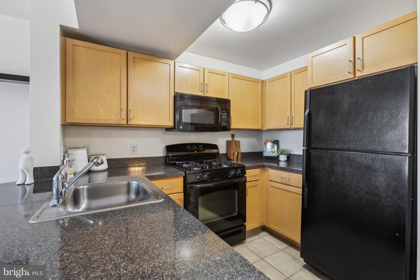 800 4TH ST SW #S222, WASHINGTON, District Of Columbia 20024, 1 Bedroom Bedrooms, ,1 BathroomBathrooms,Residential,For sale,800 4TH ST SW #S222,DCDC2169768 MLS # DCDC2169768