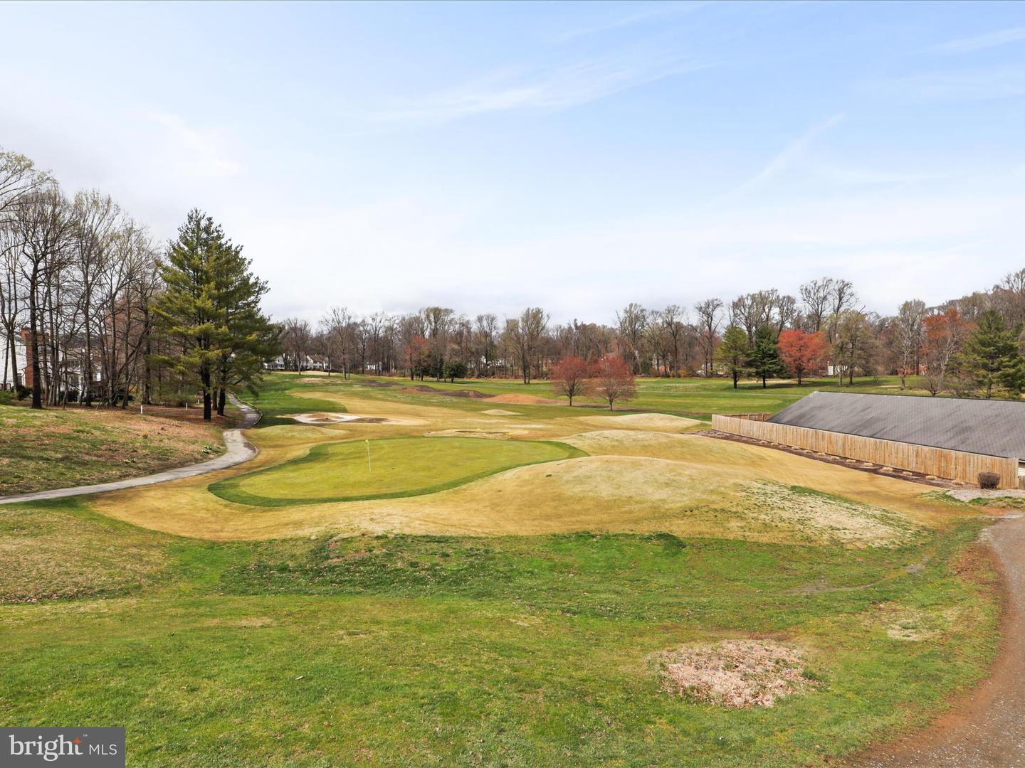 12110 GREEN LEDGE CT #302, FAIRFAX, Virginia 22033, 3 Bedrooms Bedrooms, ,2 BathroomsBathrooms,Residential,For sale,12110 GREEN LEDGE CT #302,VAFX2215904 MLS # VAFX2215904