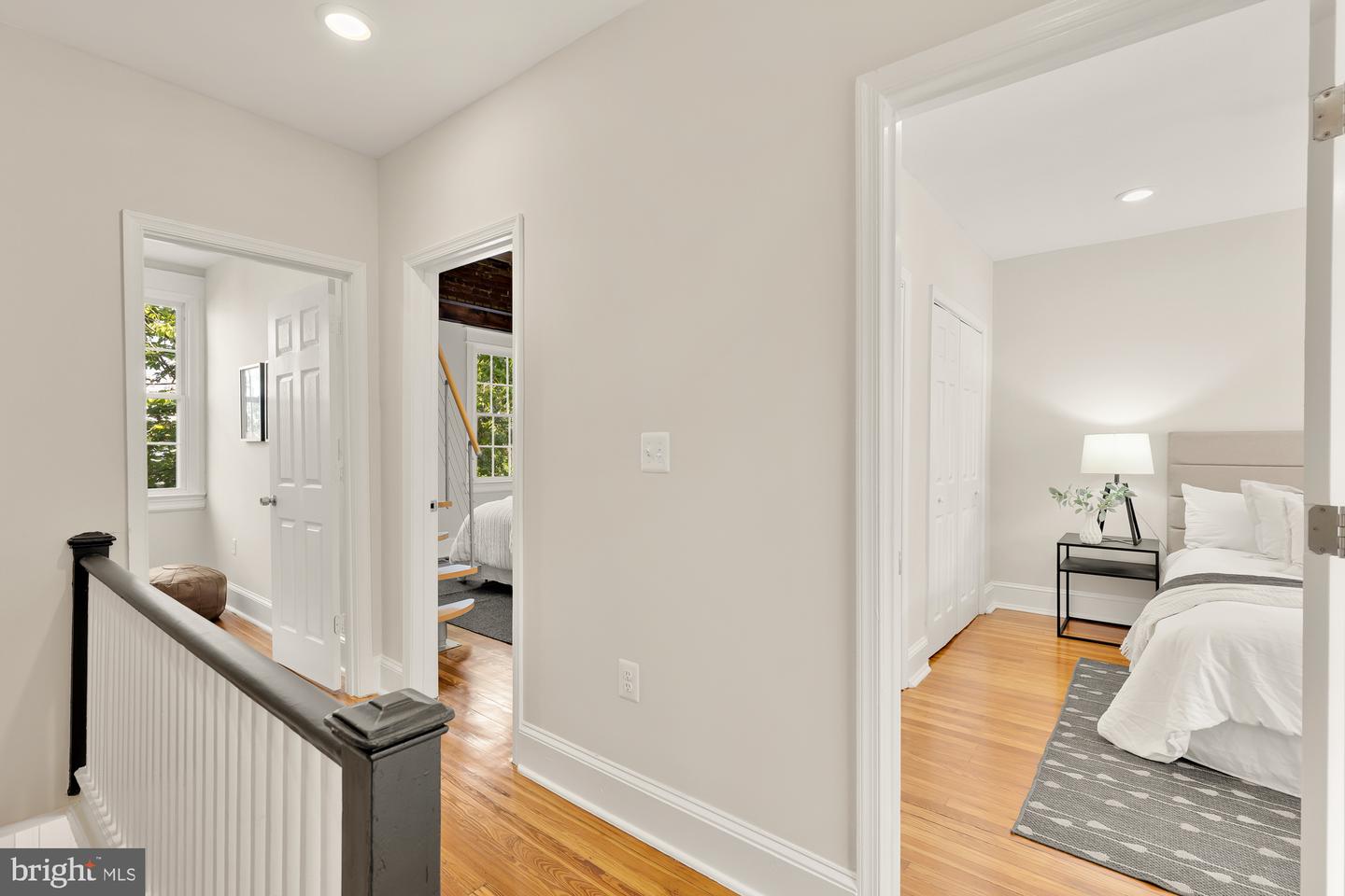 810 8TH ST NE, WASHINGTON, District Of Columbia 20002, 3 Bedrooms Bedrooms, ,3 BathroomsBathrooms,Residential,For sale,810 8TH ST NE,DCDC2173884 MLS # DCDC2173884