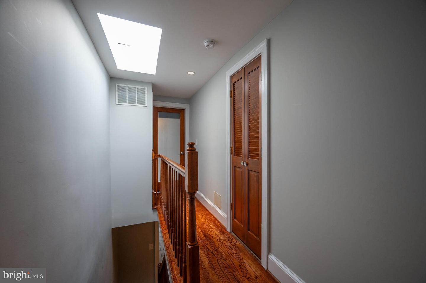 1821 NW 12TH NW, WASHINGTON, District Of Columbia 20009, 2 Bedrooms Bedrooms, ,2 BathroomsBathrooms,Residential,For sale,1821 NW 12TH NW,DCDC2168636 MLS # DCDC2168636