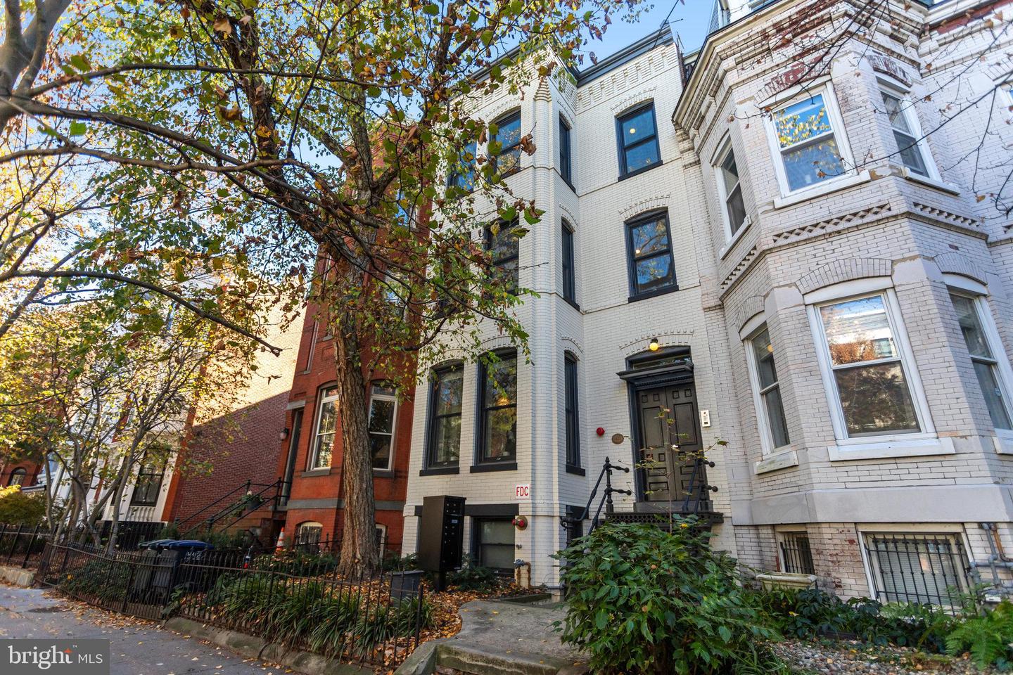 1422 Q ST NW #101, WASHINGTON, District Of Columbia 20009, 2 Bedrooms Bedrooms, ,2 BathroomsBathrooms,Residential,For sale,1422 Q ST NW #101,DCDC2168928 MLS # DCDC2168928