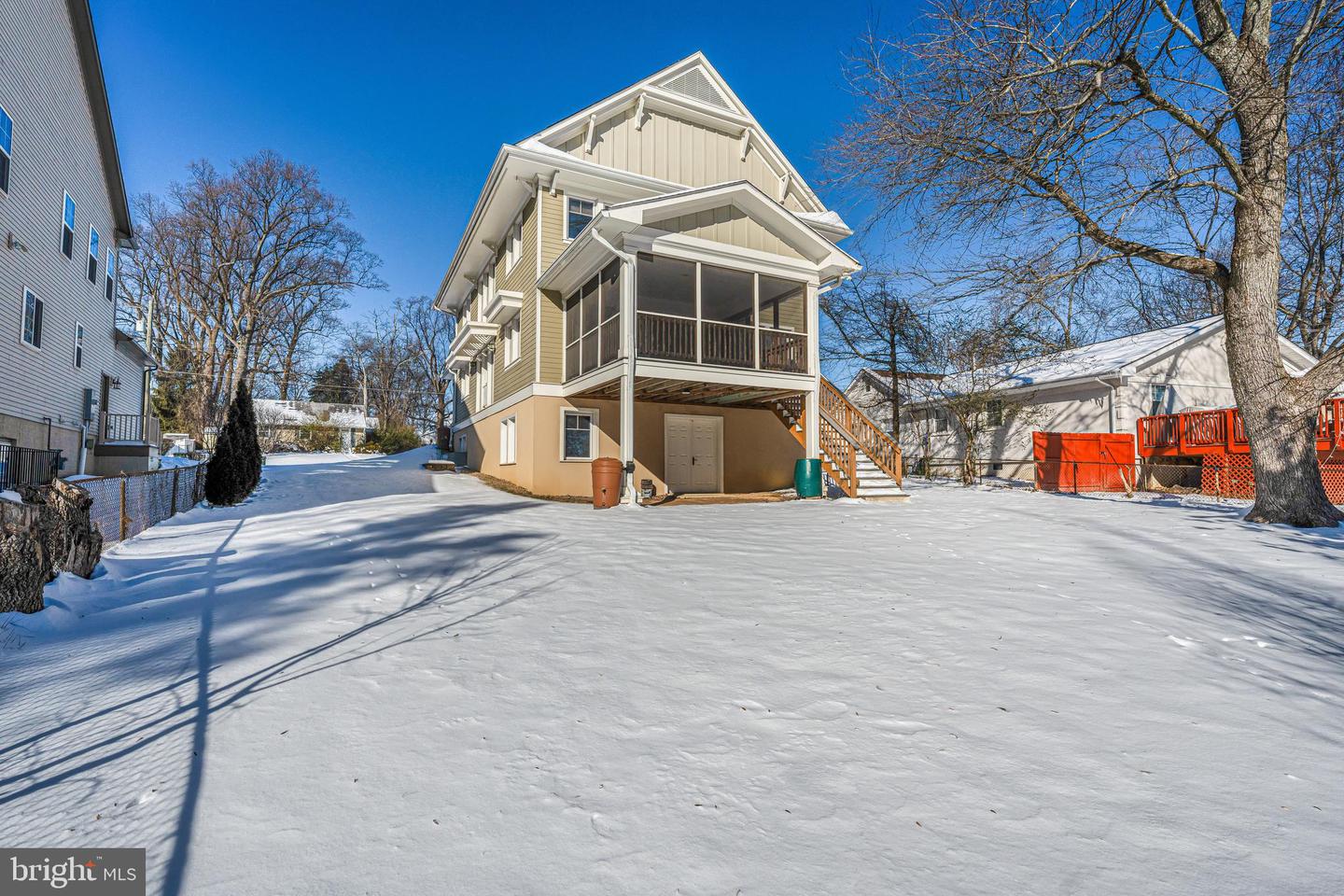 7619 LEONARD DR, FALLS CHURCH, Virginia 22043, 4 Bedrooms Bedrooms, ,3 BathroomsBathrooms,Residential,For sale,7619 LEONARD DR,VAFX2213062 MLS # VAFX2213062