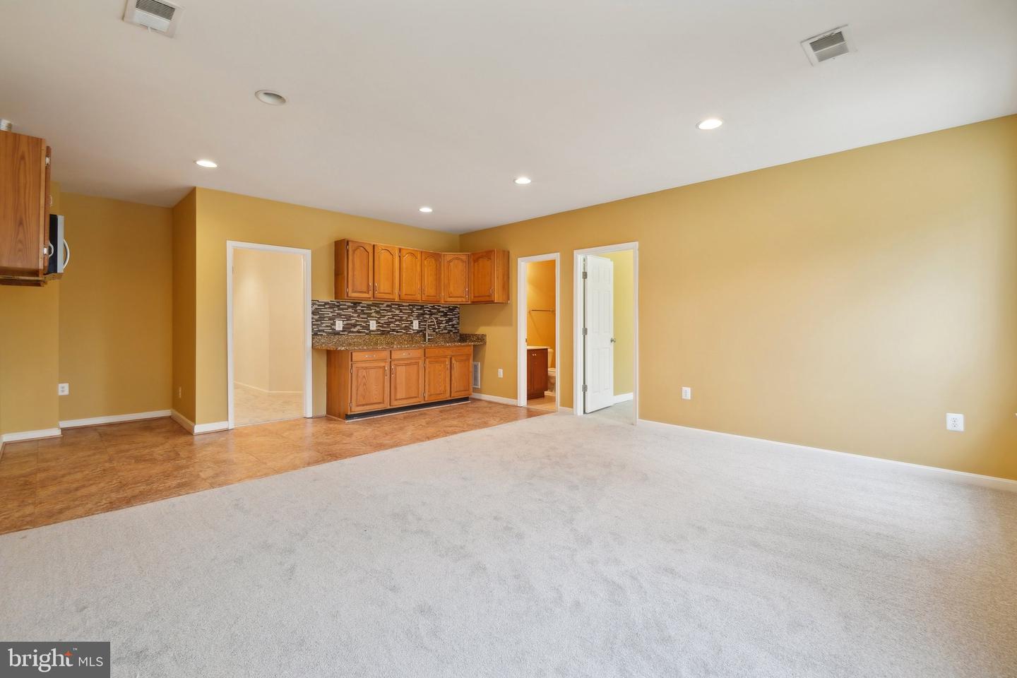 8984 HANSON GROVE CT, MANASSAS, Virginia 20109, 5 Bedrooms Bedrooms, ,3 BathroomsBathrooms,Residential,For sale,8984 HANSON GROVE CT,VAPW2084064 MLS # VAPW2084064