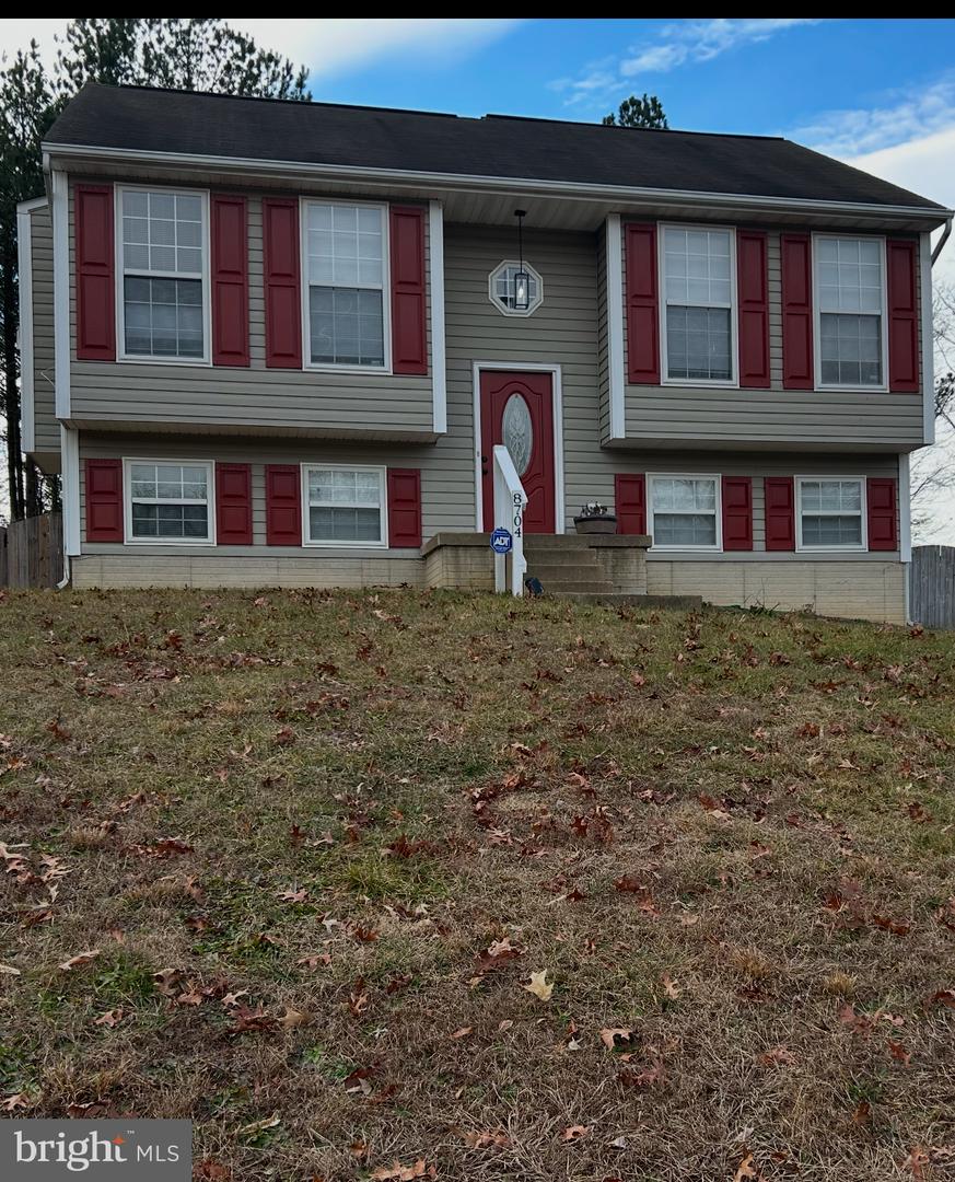 8704 OLDHAM RD, FREDERICKSBURG, Virginia 22408, 3 Bedrooms Bedrooms, ,2 BathroomsBathrooms,Residential,For sale,8704 OLDHAM RD,VASP2029972 MLS # VASP2029972