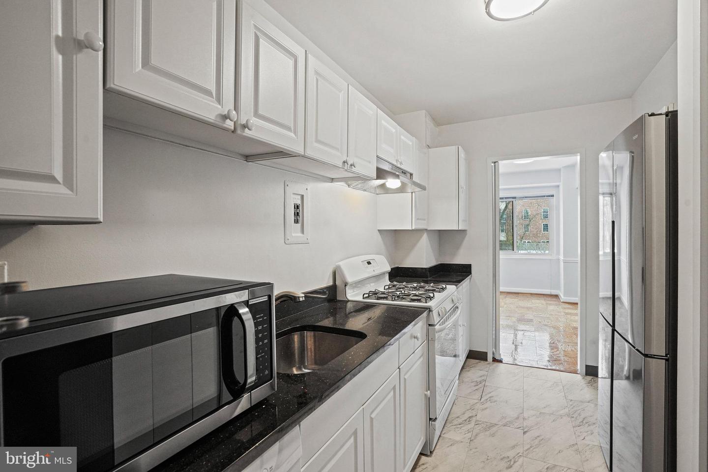 4201 CATHEDRAL AVE NW #602W, WASHINGTON, District Of Columbia 20016, 2 Bedrooms Bedrooms, ,1 BathroomBathrooms,Residential,For sale,4201 CATHEDRAL AVE NW #602W,DCDC2174026 MLS # DCDC2174026