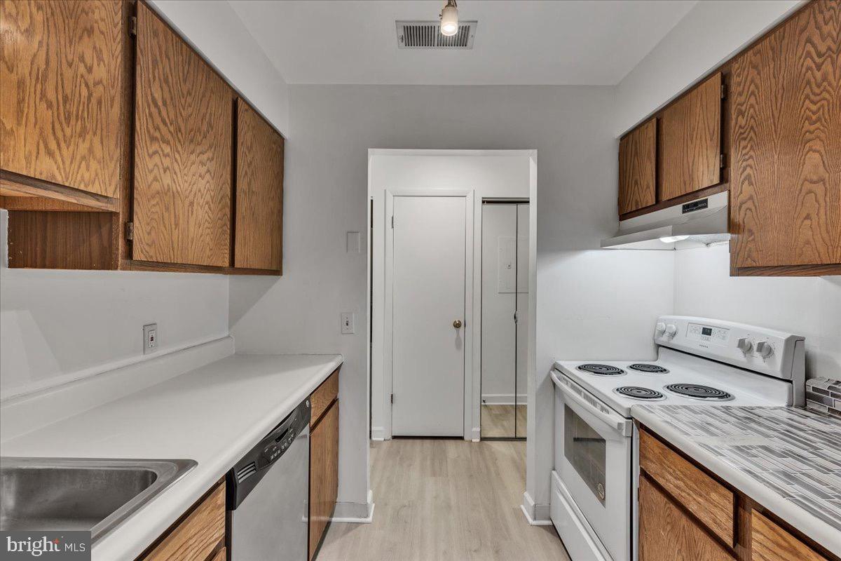 1763 COLUMBIA RD NW #503, WASHINGTON, District Of Columbia 20009, 1 Bedroom Bedrooms, ,1 BathroomBathrooms,Residential,For sale,1763 COLUMBIA RD NW #503,DCDC2166042 MLS # DCDC2166042