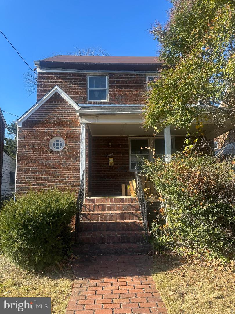 6212 NEW HAMPSHIRE AVE NE, WASHINGTON, District Of Columbia 20011, 3 Bedrooms Bedrooms, ,1 BathroomBathrooms,Residential,For sale,6212 NEW HAMPSHIRE AVE NE,DCDC2171948 MLS # DCDC2171948