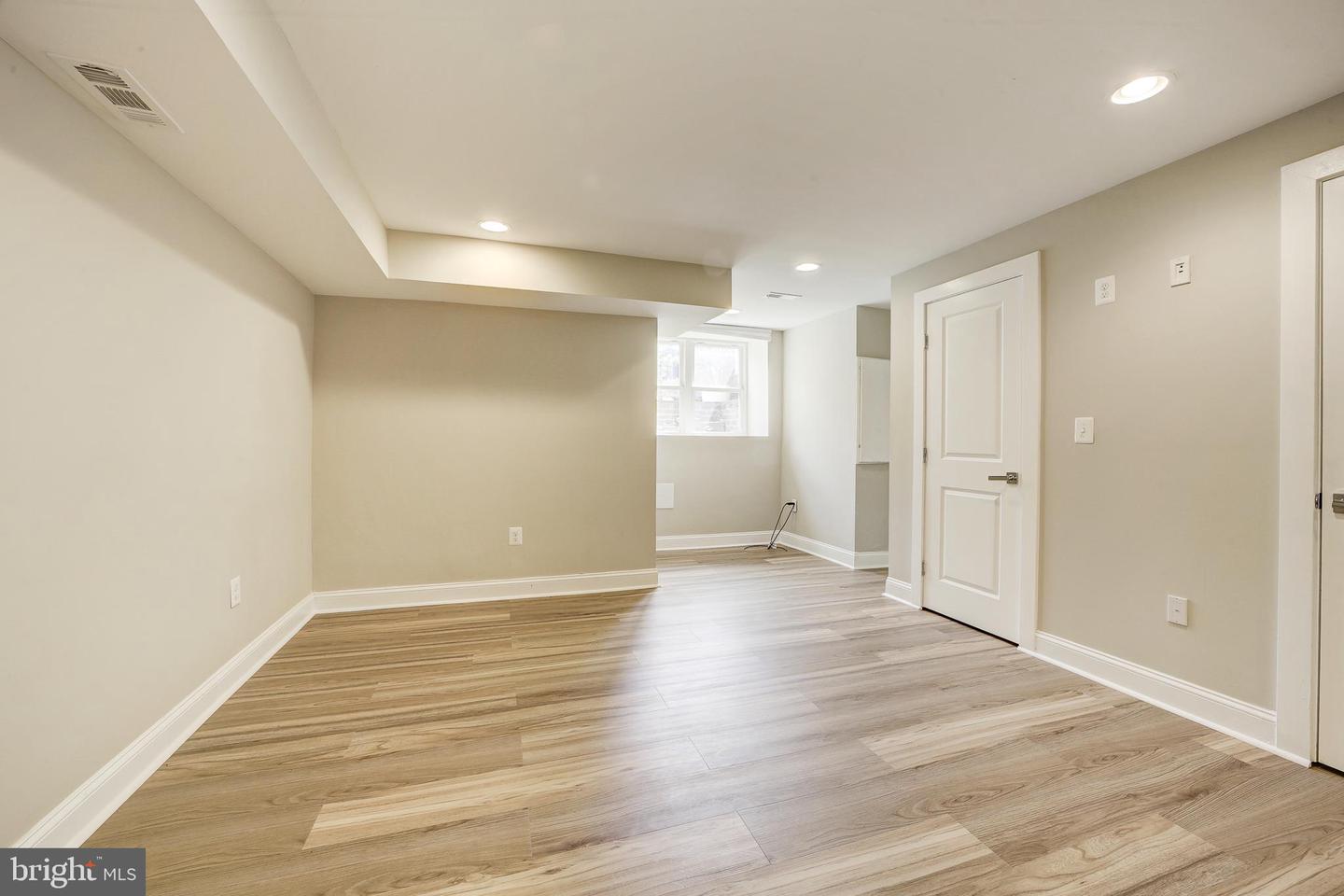 1926 1ST ST NW #1, WASHINGTON, District Of Columbia 20001, 3 Bedrooms Bedrooms, ,3 BathroomsBathrooms,Residential,For sale,1926 1ST ST NW #1,DCDC2161740 MLS # DCDC2161740