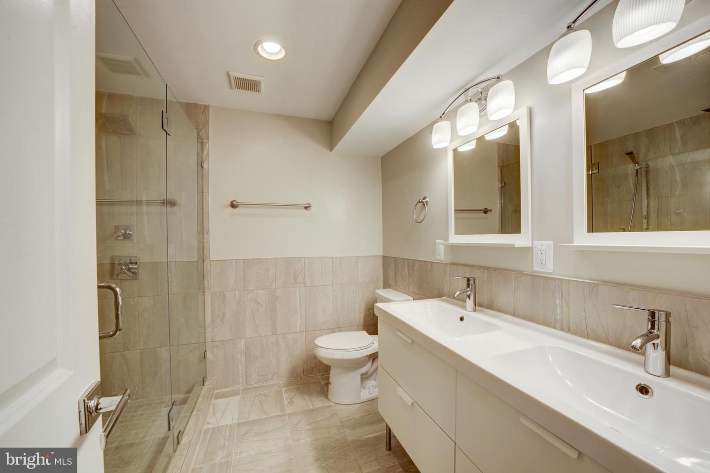 1926 1ST ST NW #1, WASHINGTON, District Of Columbia 20001, 3 Bedrooms Bedrooms, ,3 BathroomsBathrooms,Residential,For sale,1926 1ST ST NW #1,DCDC2161740 MLS # DCDC2161740