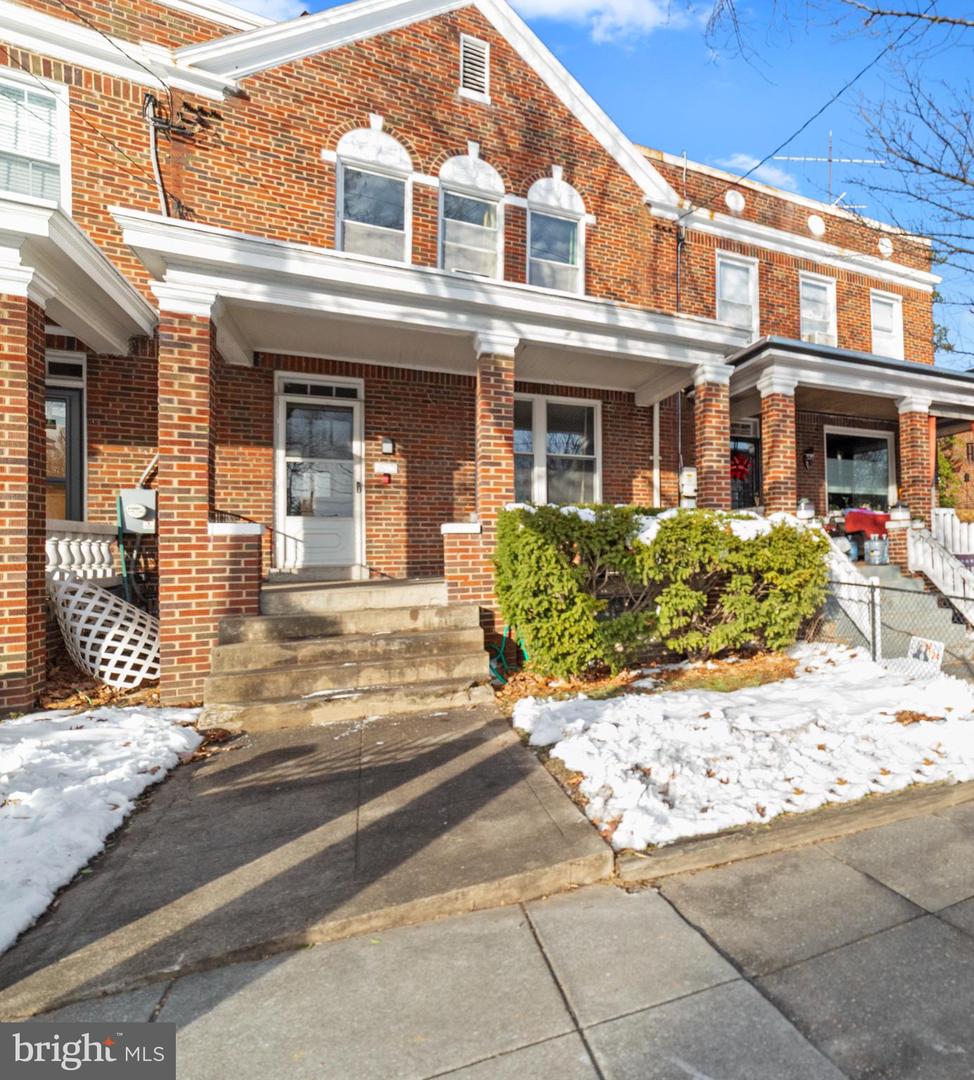 523 OGLETHORPE ST NW, WASHINGTON, District Of Columbia 20011, 3 Bedrooms Bedrooms, ,1 BathroomBathrooms,Residential,For sale,523 OGLETHORPE ST NW,DCDC2174284 MLS # DCDC2174284