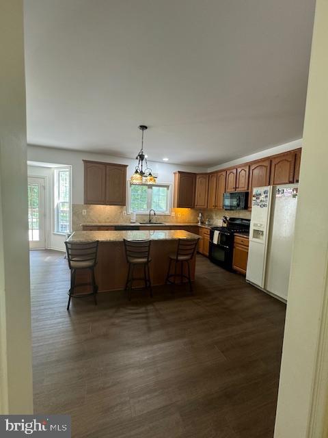 5 RETREAT LN, FREDERICKSBURG, Virginia 22405, 4 Bedrooms Bedrooms, ,3 BathroomsBathrooms,Residential,For sale,5 RETREAT LN,VAST2032458 MLS # VAST2032458