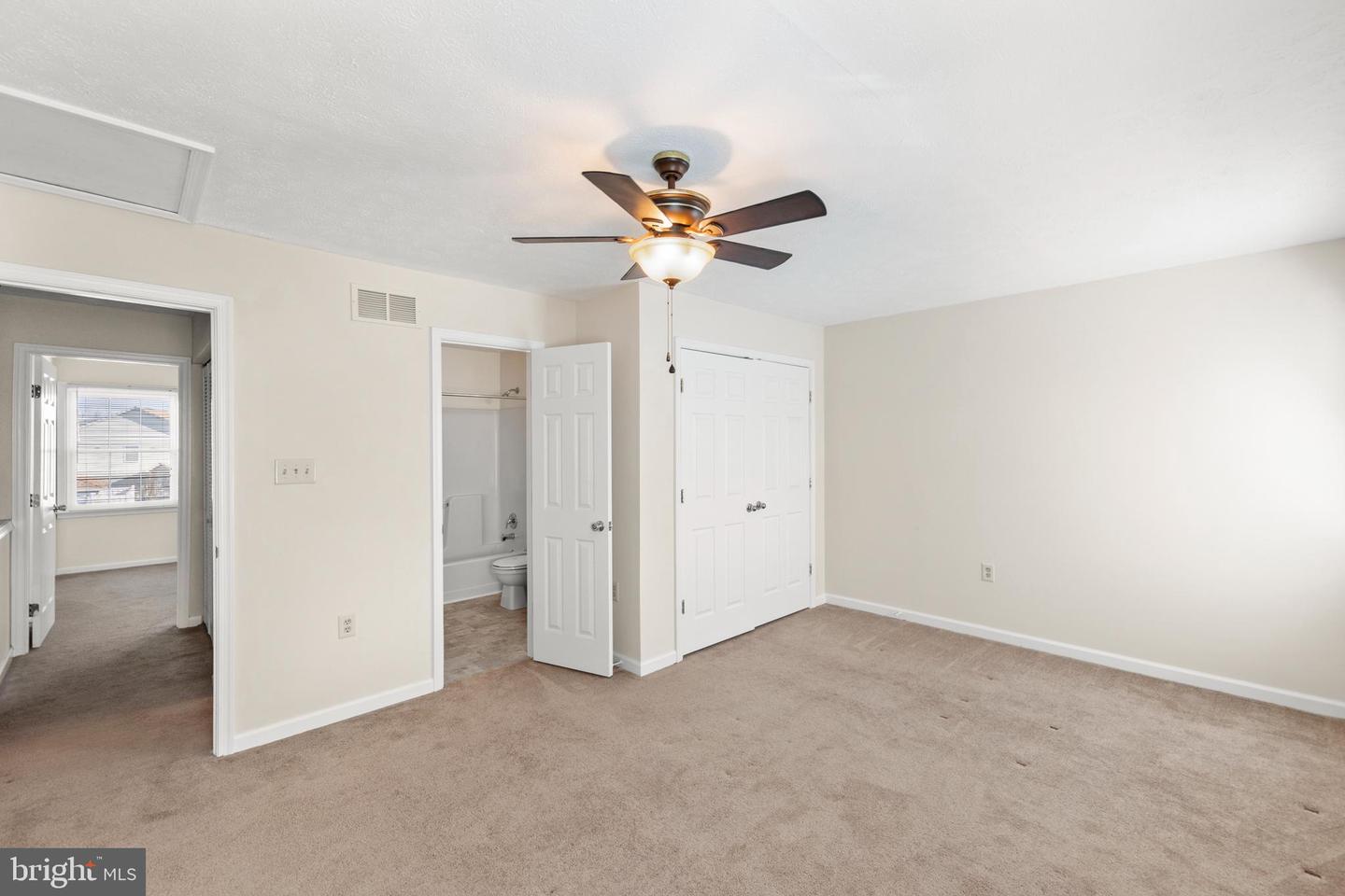 385 SURREY CLUB LN, STEPHENS CITY, Virginia 22655, 2 Bedrooms Bedrooms, ,2 BathroomsBathrooms,Residential,For sale,385 SURREY CLUB LN,VAFV2023648 MLS # VAFV2023648