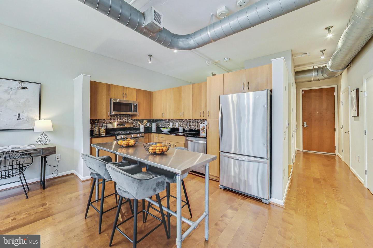 811 4TH ST NW #112, WASHINGTON, District Of Columbia 20001, 2 Bedrooms Bedrooms, ,2 BathroomsBathrooms,Residential,For sale,811 4TH ST NW #112,DCDC2155602 MLS # DCDC2155602