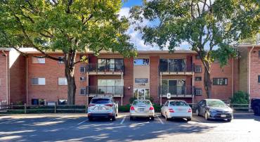 7354 ROUTE 29 #202, FALLS CHURCH, Virginia 22046, 2 Bedrooms Bedrooms, ,1 BathroomBathrooms,Residential,For sale,7354 ROUTE 29 #202,VAFX2206470 MLS # VAFX2206470