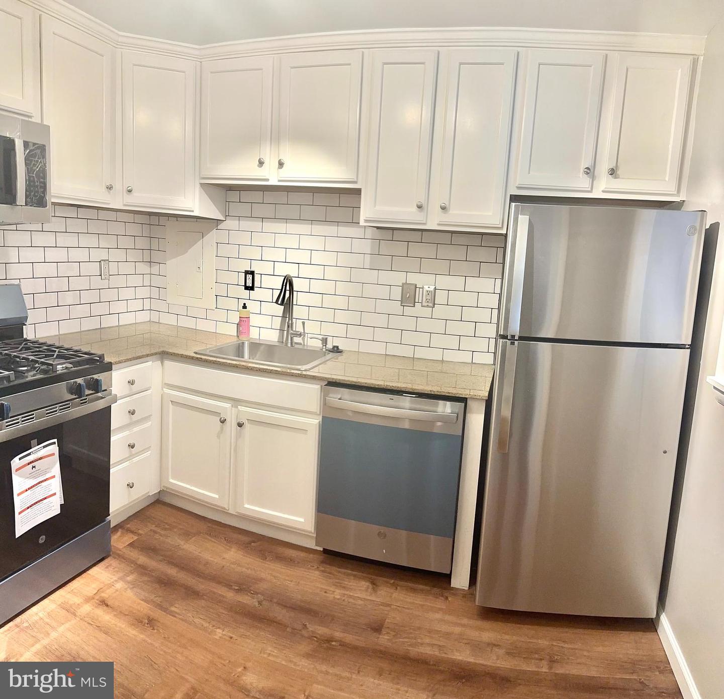 10570 MAIN ST #413, FAIRFAX, Virginia 22030, 2 Bedrooms Bedrooms, ,1 BathroomBathrooms,Residential,For sale,10570 MAIN ST #413,VAFC2005466 MLS # VAFC2005466