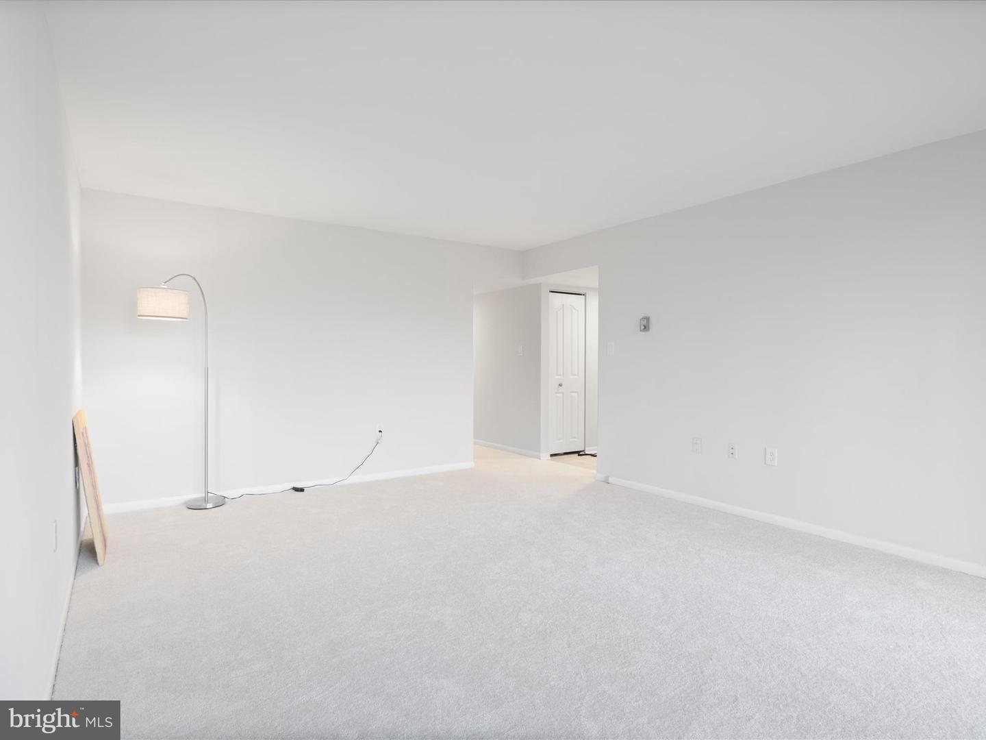 1421 NORTHGATE SQ #21/22B, RESTON, Virginia 20190, 2 Bedrooms Bedrooms, ,2 BathroomsBathrooms,Residential,For sale,1421 NORTHGATE SQ #21/22B,VAFX2212290 MLS # VAFX2212290