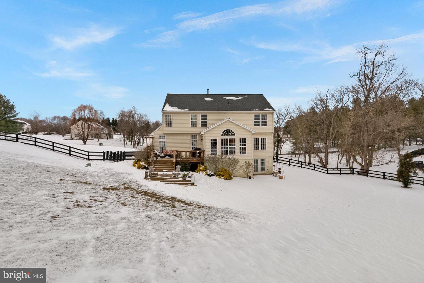 39857 QUARTER BRANCH RD, LOVETTSVILLE, Virginia 20180, 4 Bedrooms Bedrooms, ,3 BathroomsBathrooms,Residential,For sale,39857 QUARTER BRANCH RD,VALO2086092 MLS # VALO2086092