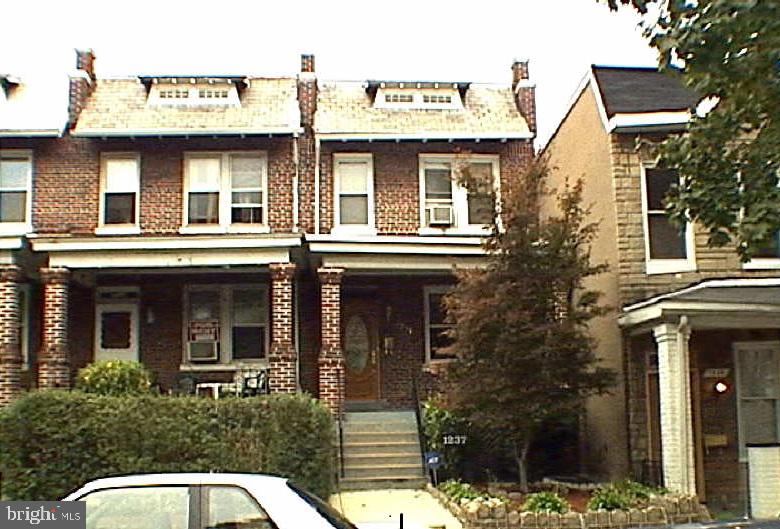 1237 OATES ST NE, WASHINGTON, District Of Columbia 20002, 3 Bedrooms Bedrooms, ,1 BathroomBathrooms,Residential,For sale,1237 OATES ST NE,DCDC2174220 MLS # DCDC2174220